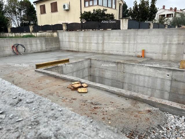 Vendita di un appartamento con piscina e giardino in un moderno edificio di nuova costruzione, Tar!