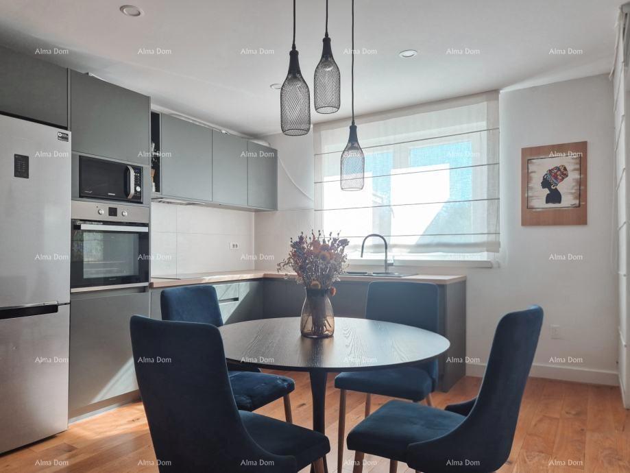 In vendita appartamento completamente arredato a Žbandaj.