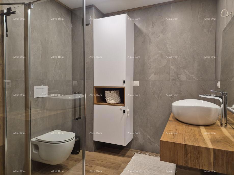 In vendita appartamento completamente arredato a Žbandaj.