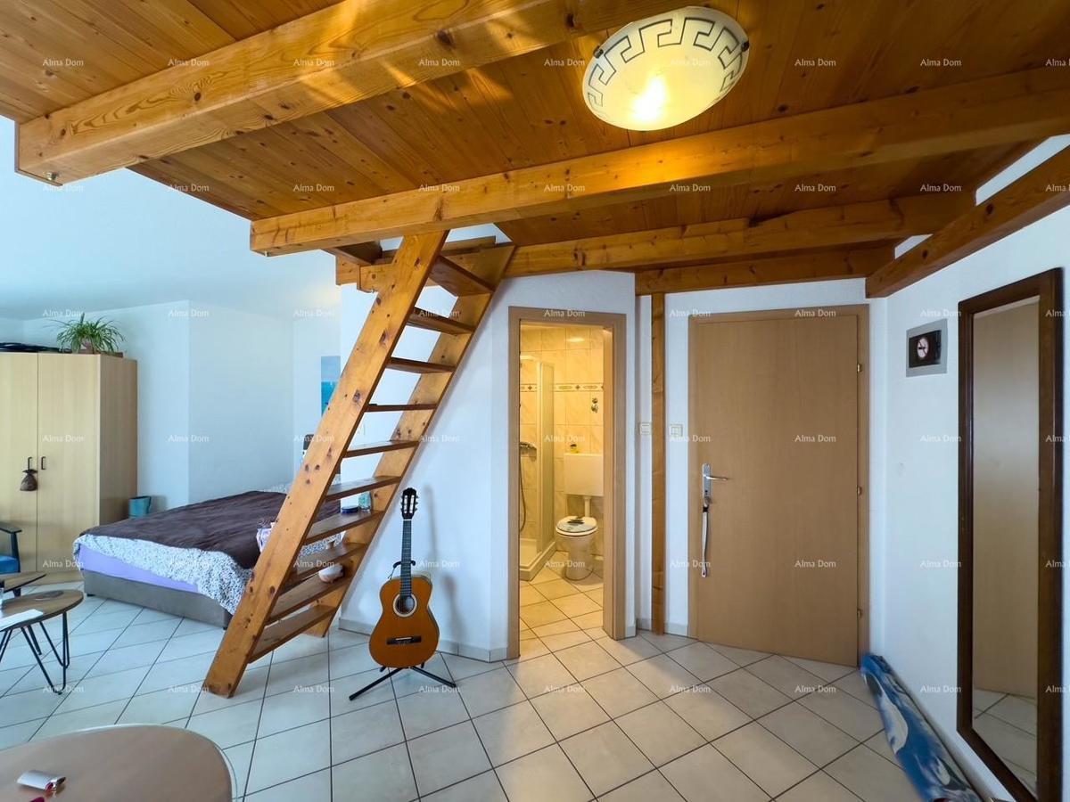 MEDOLINO!  MONOLOCALE AL SECONDO PIANO