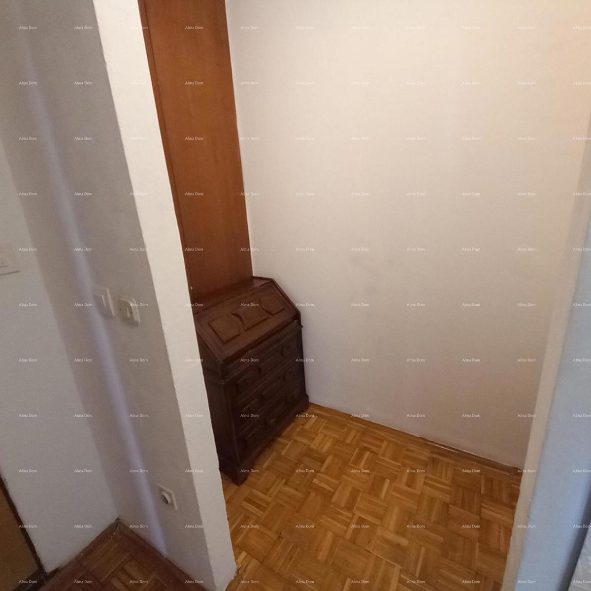 In vendita appartamento a Pola – 68 m²