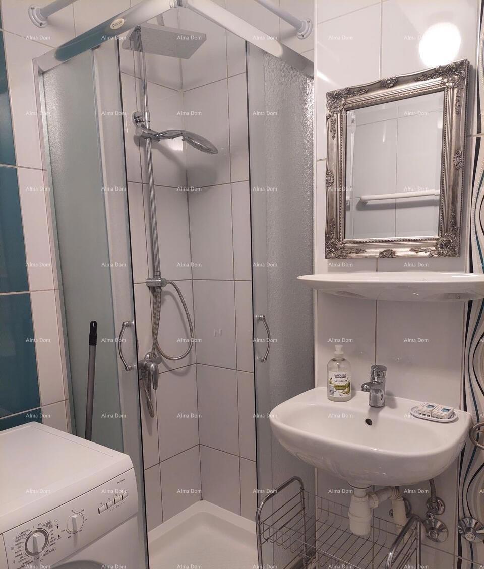 Novigrad – Mareda, appartamento con terrazza a 300 m dal mare