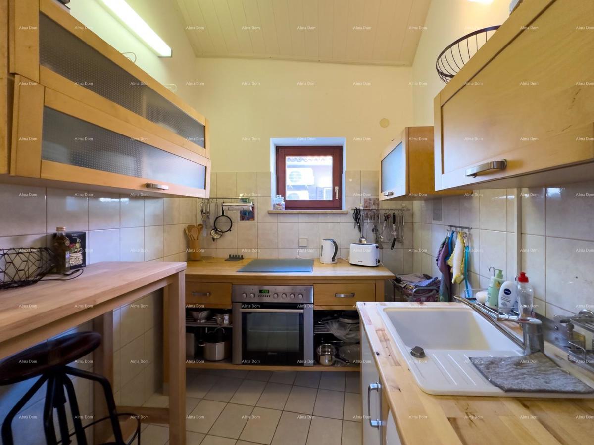 Vendita di una casa in ottima posizione nei pressi dell'Arena di Pola, centro!