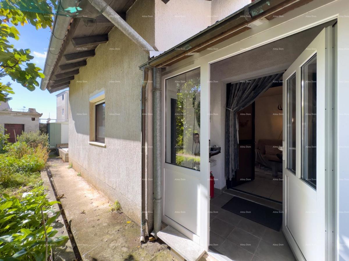 Vendita di una casa in ottima posizione nei pressi dell'Arena di Pola, centro!