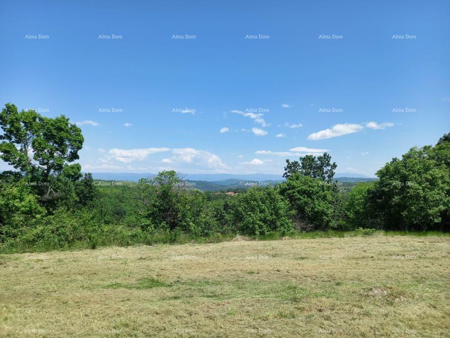 Vižinada, Vendesi terreno edificabile con permesso di costruzione definitivo