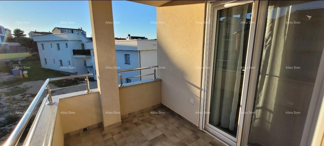 Ližnjan! Appartamento arredato! Vista mare!