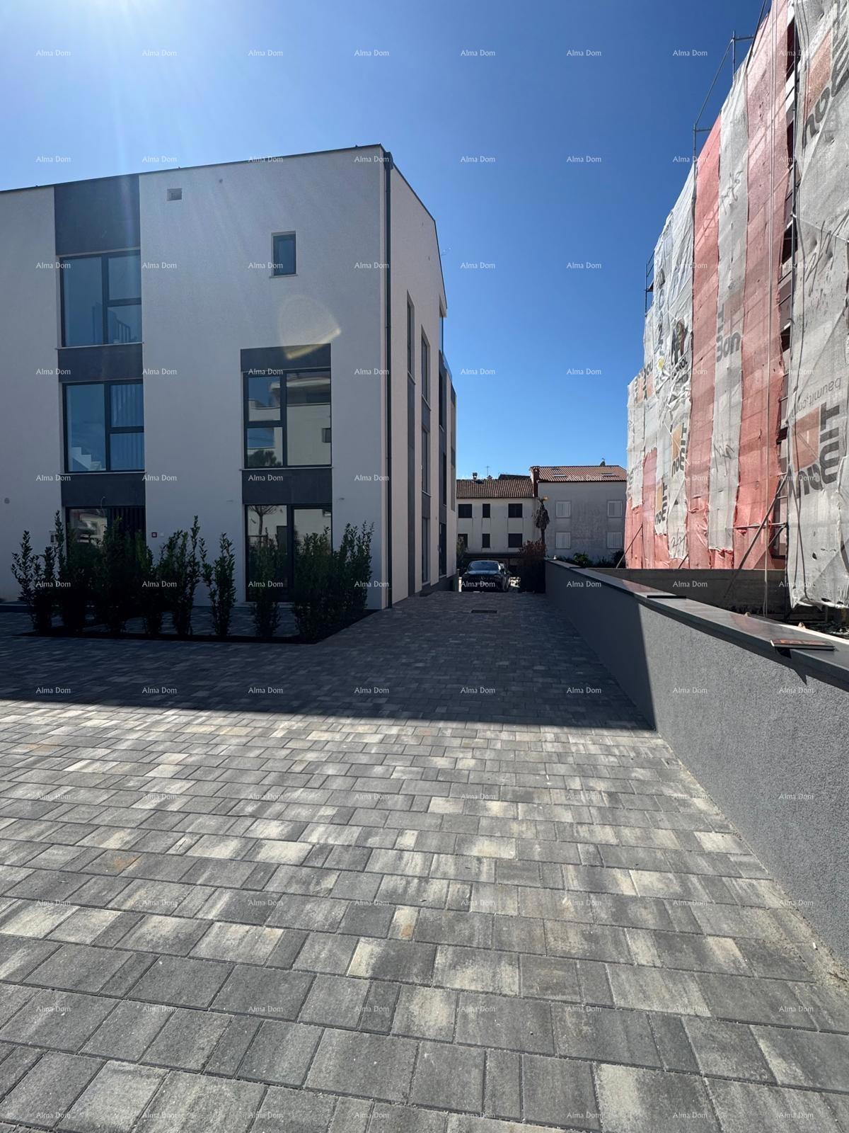 Appartamento in vendita a Rovigno con vista mare