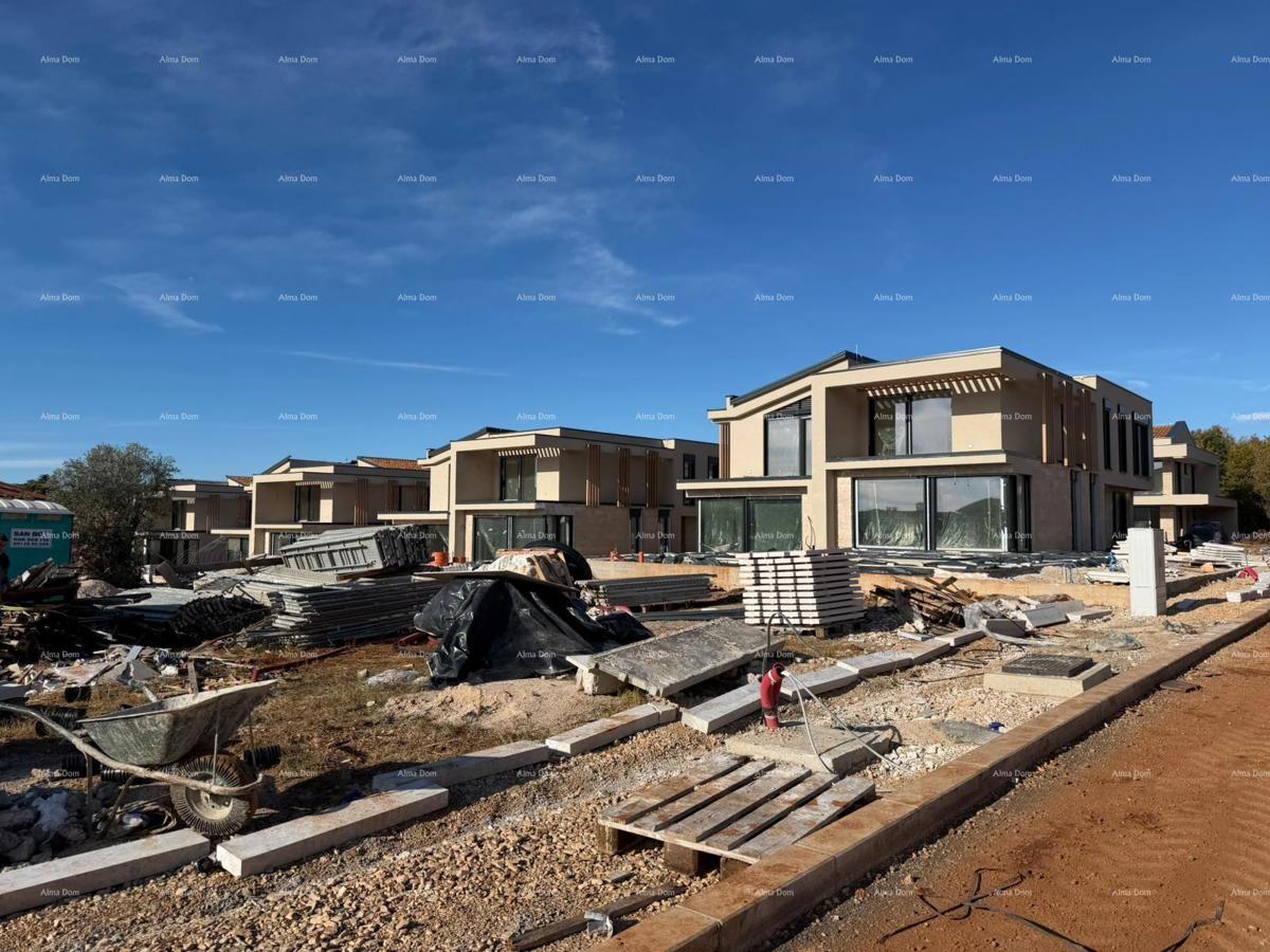 Vendita di una splendida villa con piscina, Umag A2