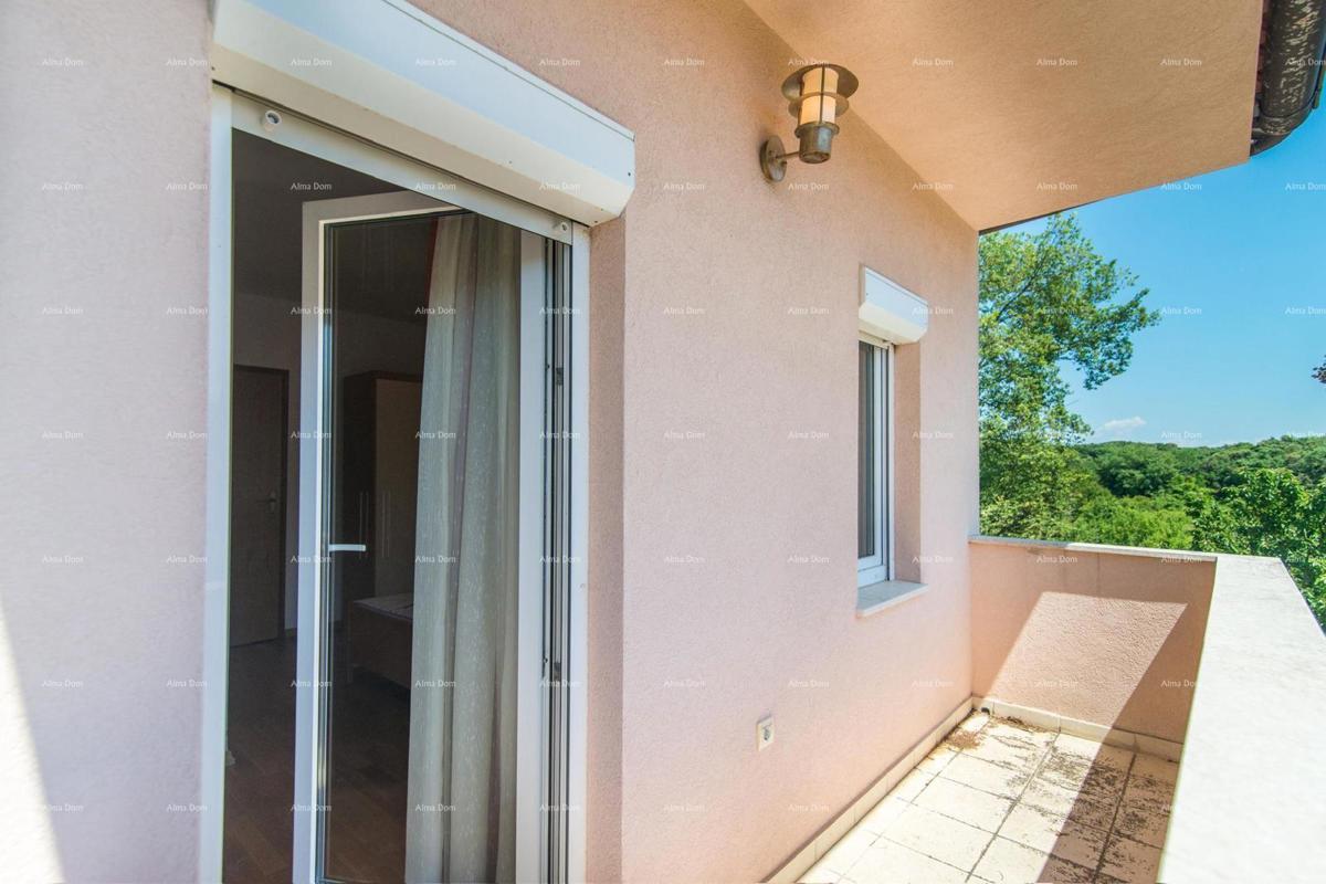 Affascinante appartamento a Pješčana Uvala, vicino al mare!