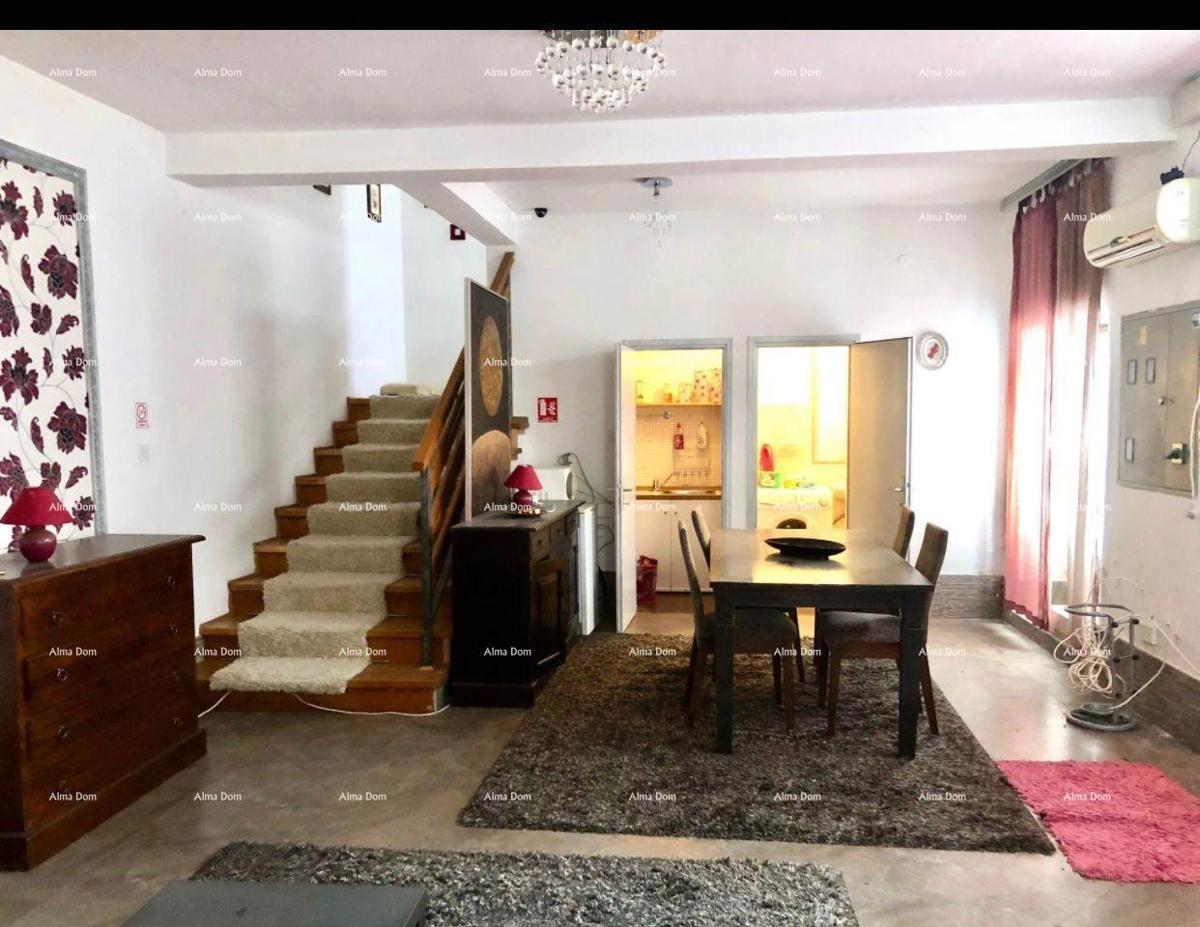 Un'opportunità unica! Casa nel centro di Buzet – potenziale residenziale e commerciale