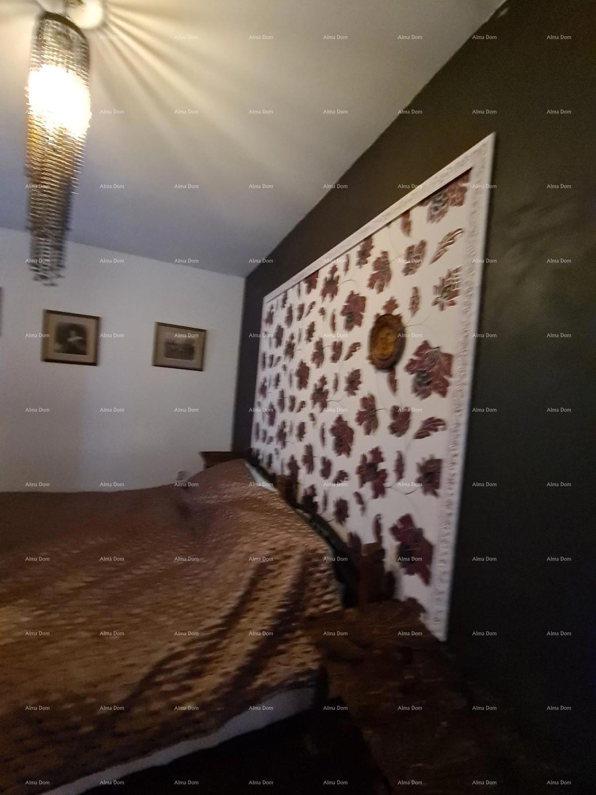 Un'opportunità unica! Casa nel centro di Buzet – potenziale residenziale e commerciale