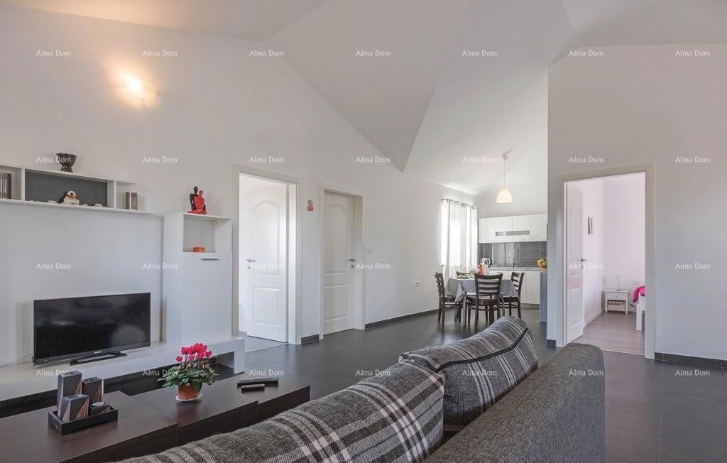 Casa con piscina in vendita, Dignano