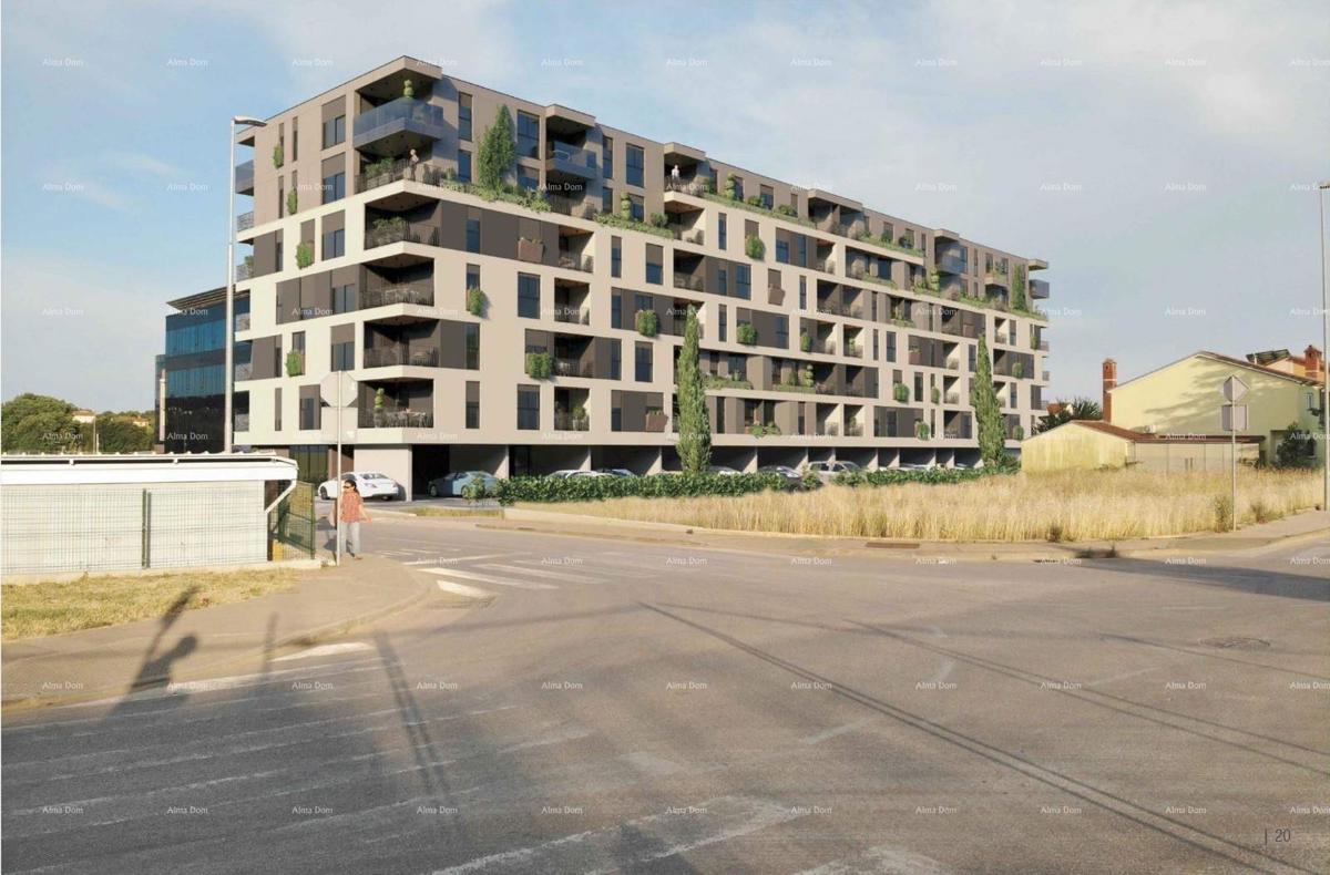 Pula! Edificio residenziale moderno con ascensore, vicino al centro. S43