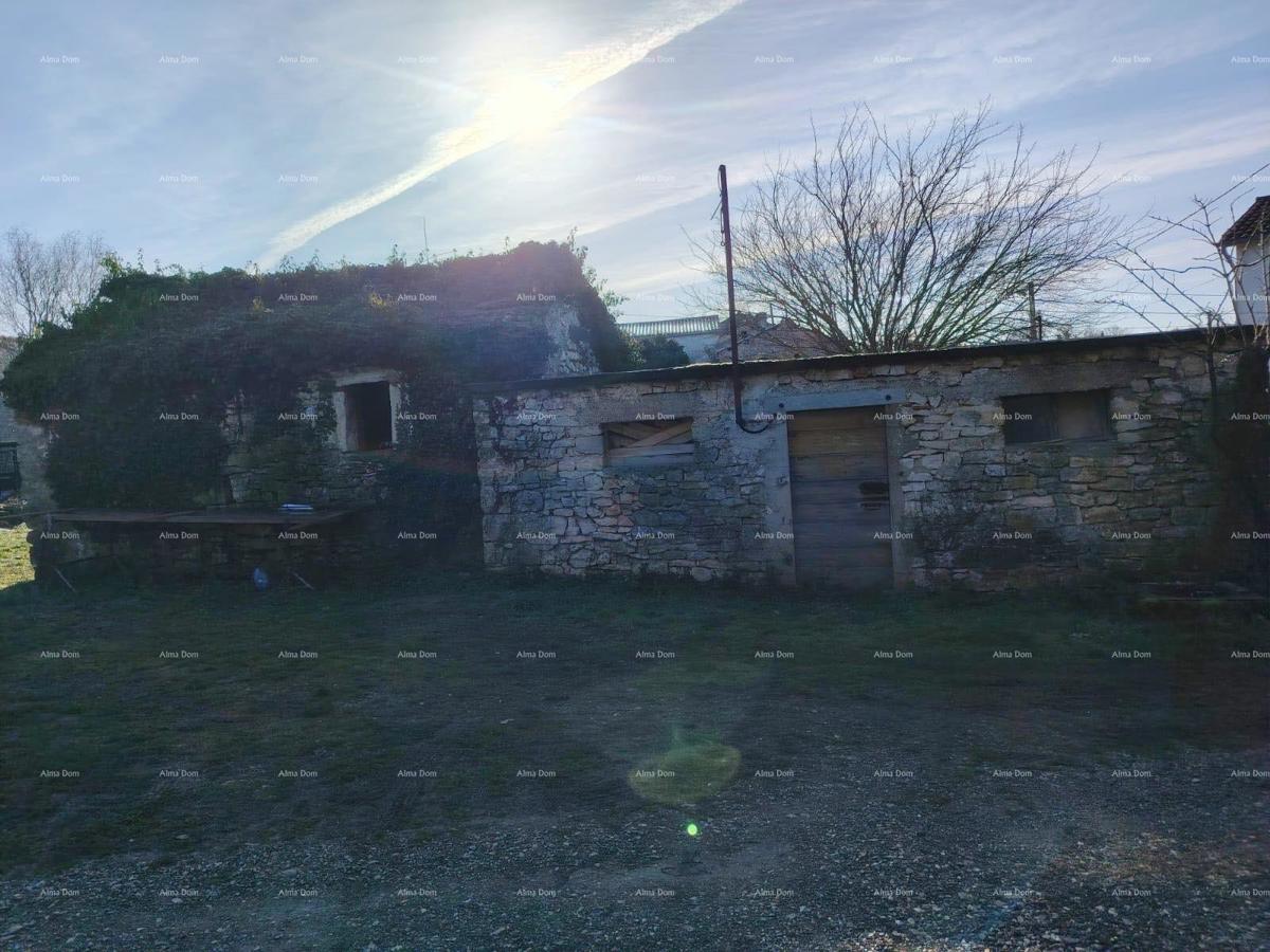 Terreno edificabile con edifici esistenti – Nedeščina