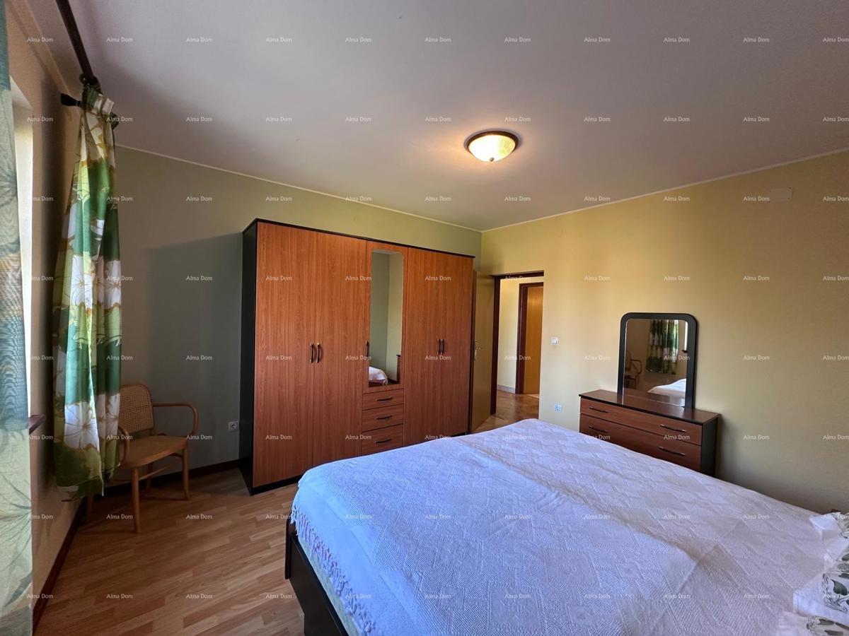 Vendiamo una casa con cinque appartamenti in ottima posizione!