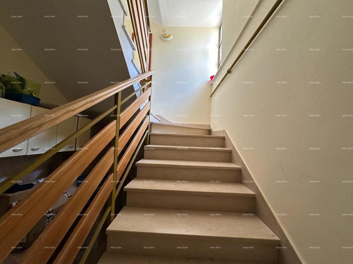 Vendiamo una casa con cinque appartamenti in ottima posizione!