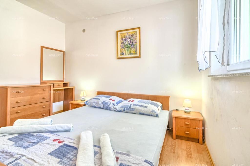 Vendita di una casa con due appartamenti, a 100 m dal mare!!! Vista mare! Medulin!