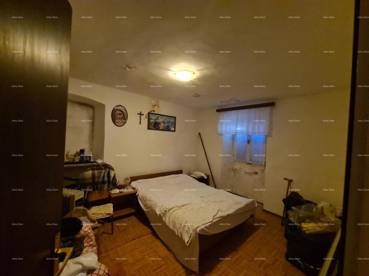 Umag, dintorni - casa autoctona con giardino!