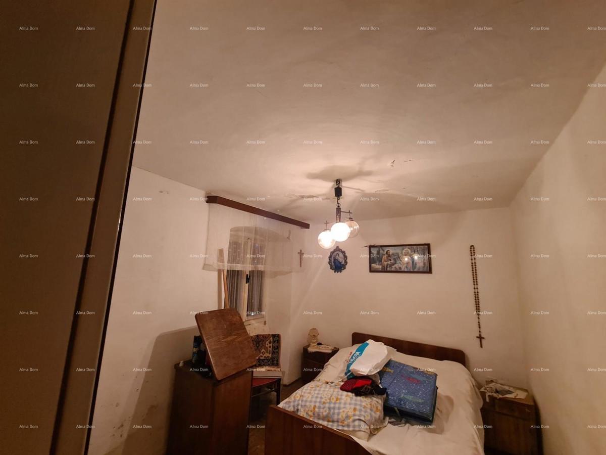 Umag, dintorni - casa autoctona con giardino!