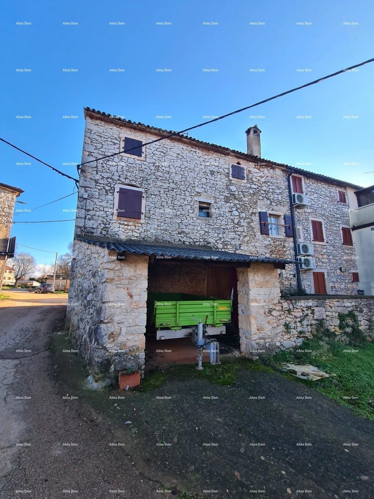 Umag, dintorni - casa autoctona con giardino!