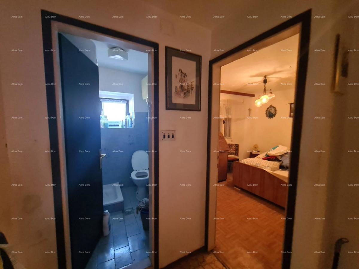 Umag, dintorni - casa autoctona con giardino!