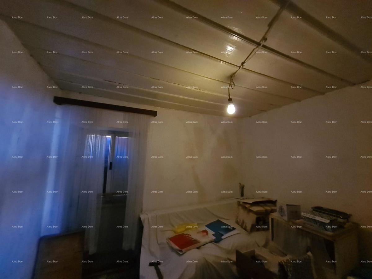 Umag, dintorni - casa autoctona con giardino!