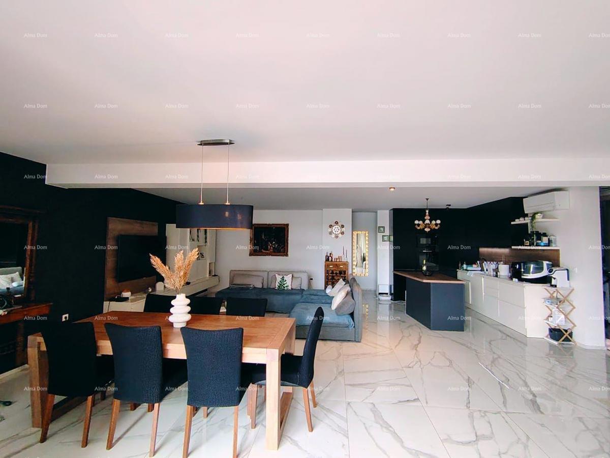 Lussuoso appartamento con vista mare, a 30 m dalla spiaggia, perfetto per famiglie