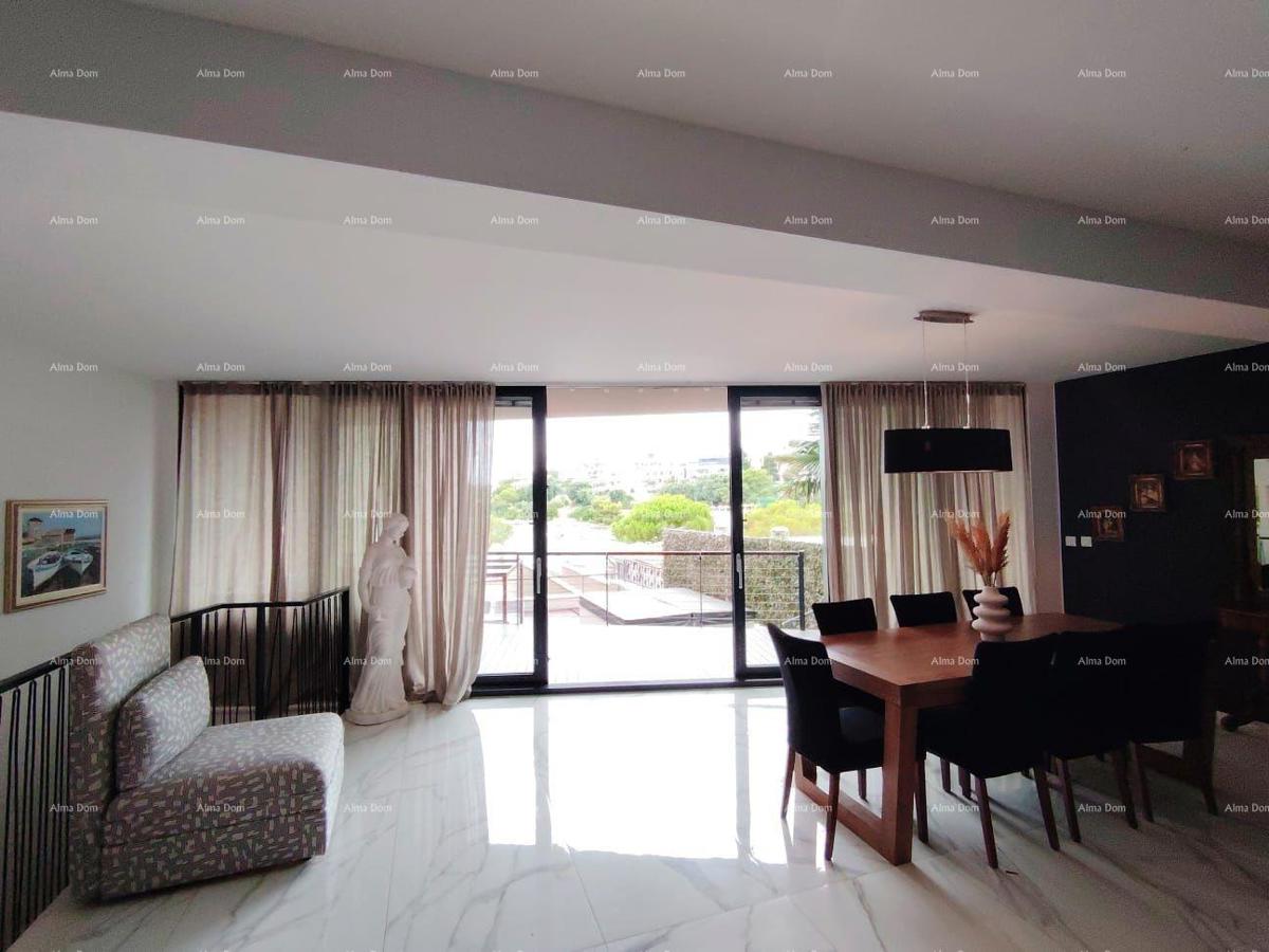 Lussuoso appartamento con vista mare, a 30 m dalla spiaggia, perfetto per famiglie