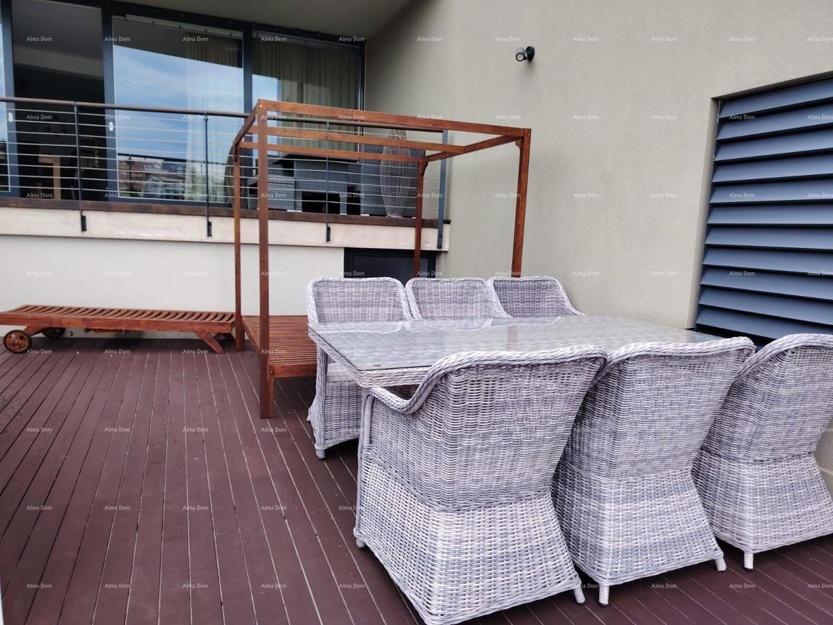 Lussuoso appartamento con vista mare, a 30 m dalla spiaggia, perfetto per famiglie