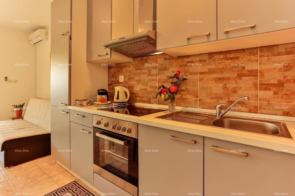 Casa con piscina! Medolino!