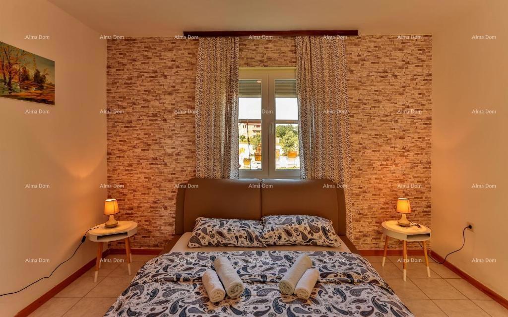 Casa con piscina! Medolino!