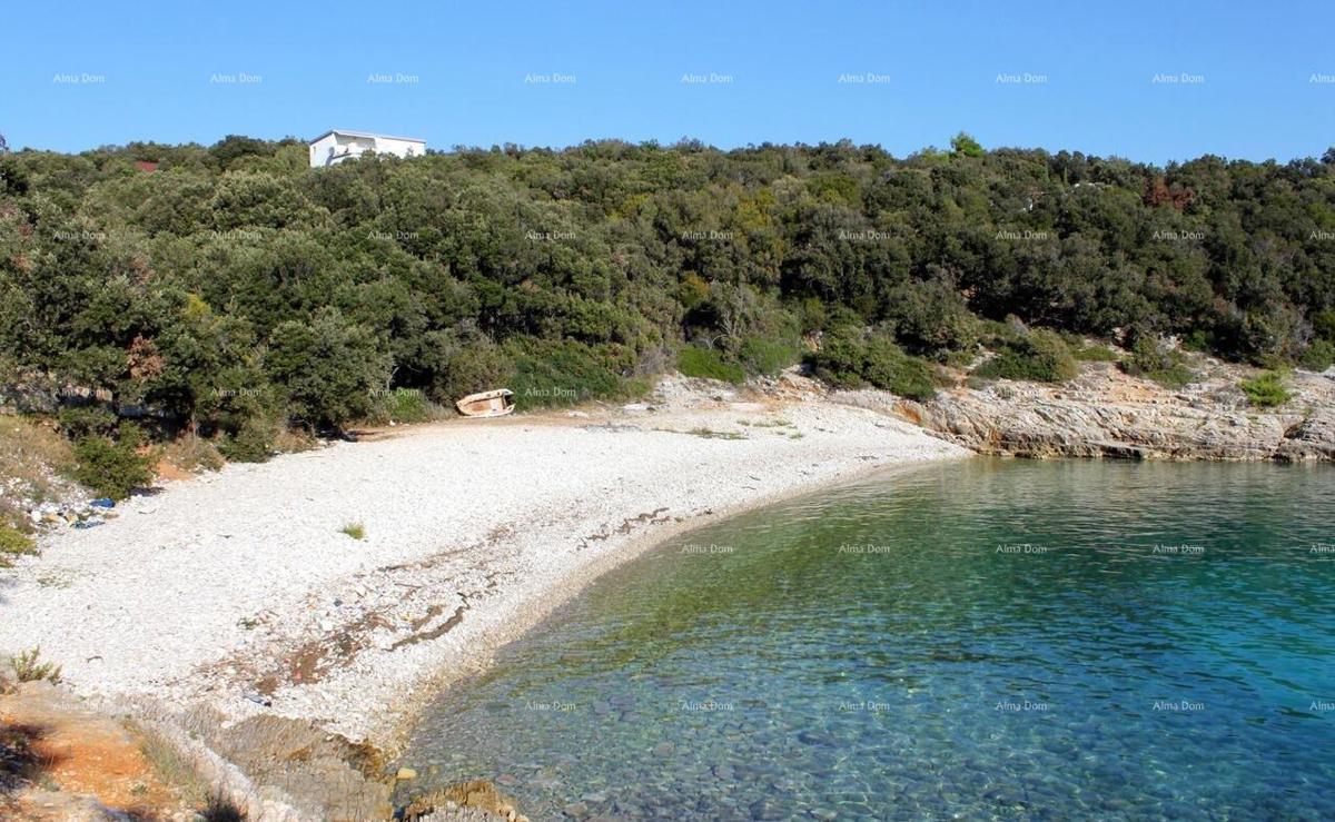 Vendiamo un terreno in ottima posizione!