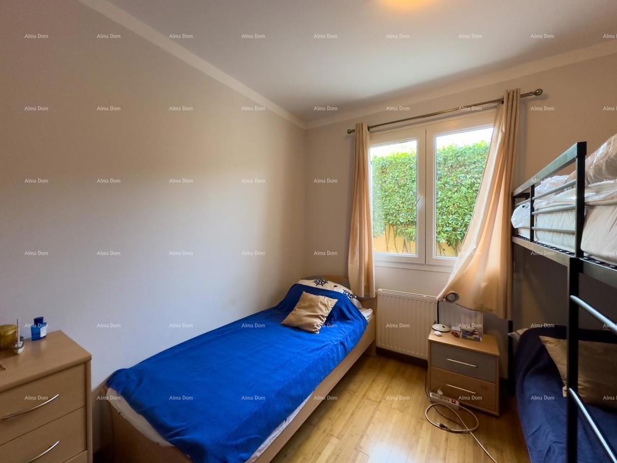 Valdebek . Vendiamo un appartamento con giardino in un'ottima posizione, Pola