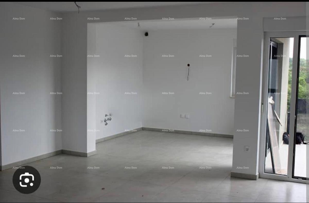 Appartamento di lusso con cinque stanze in vendita – 150 m², ultimo piano, nuova costruzione