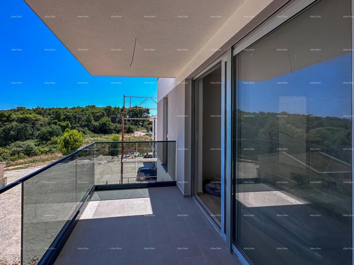 Istra. Nuova costruzione. Vendiamo appartamento con vista mare – Ližnjan