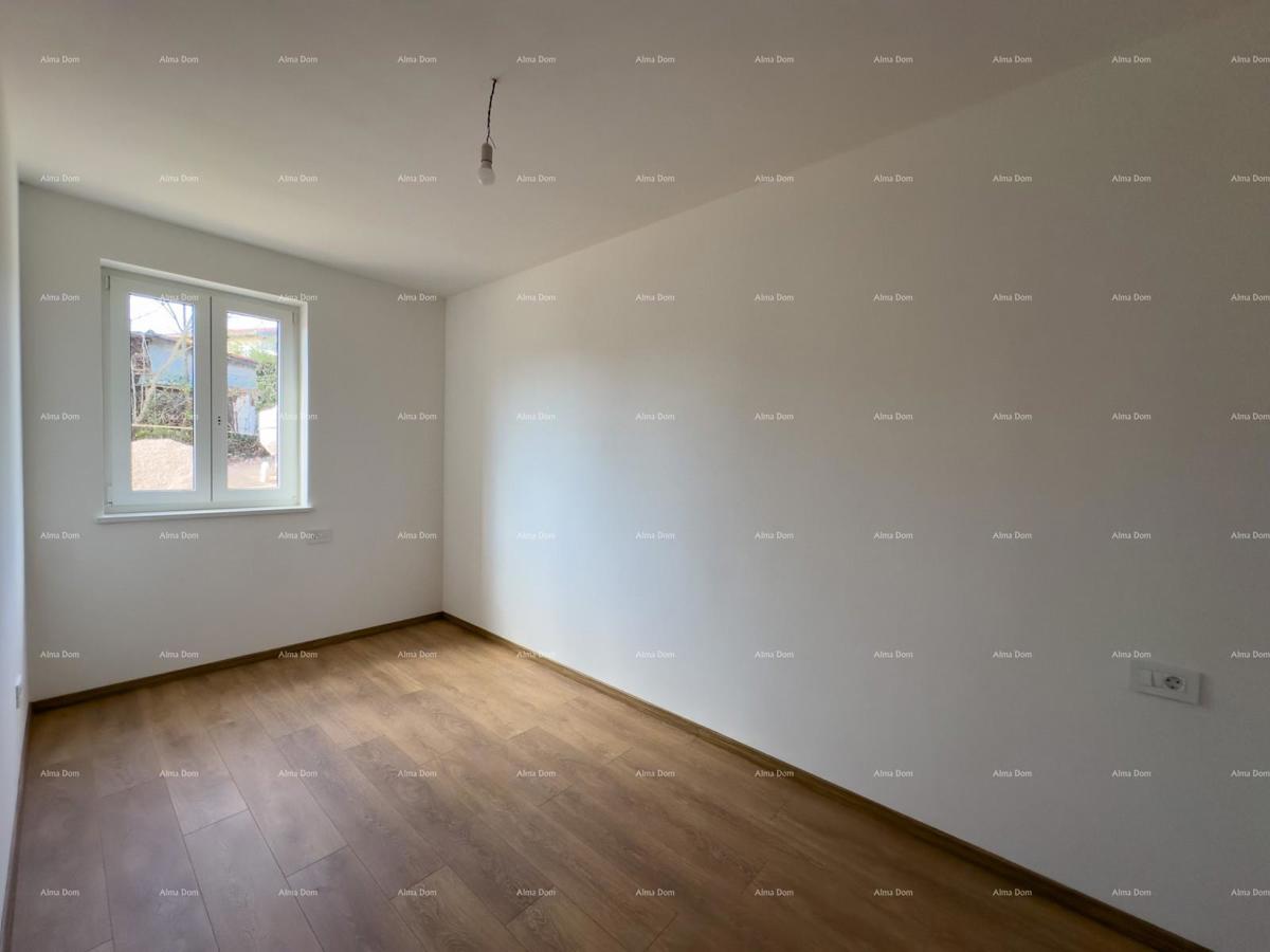 Vendiamo un appartamento con giardino a Barban.