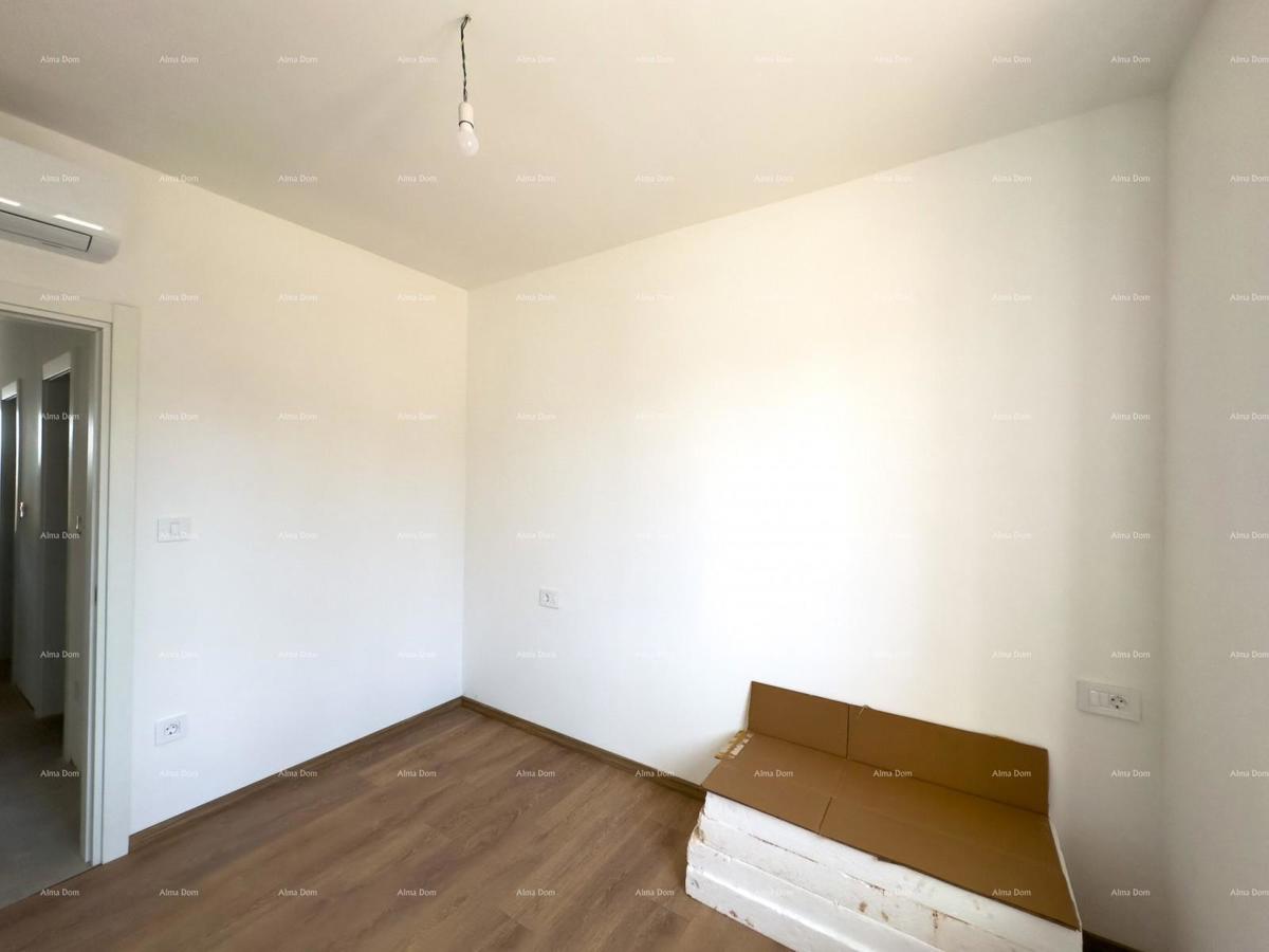 Vendiamo un appartamento con giardino a Barban.