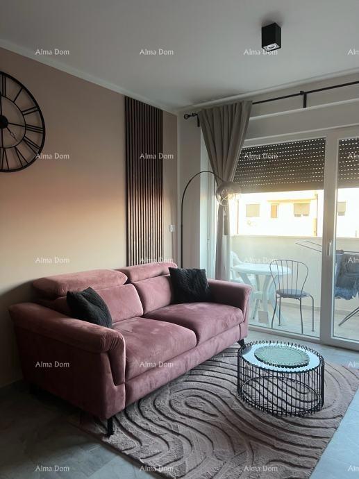 Vendita - appartamento arredato con posto auto vicino al centro, Pola!