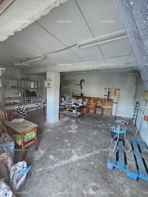 Barban – casa con cortile recintato