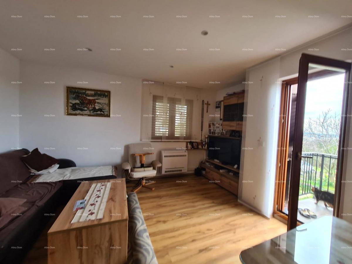 Casa con 3 appartamenti, Medulin