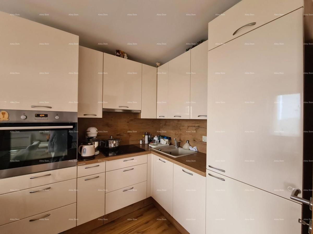 Casa con 3 appartamenti, Medulin