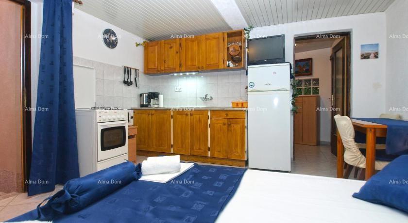 Casa con 3 appartamenti, Medulin