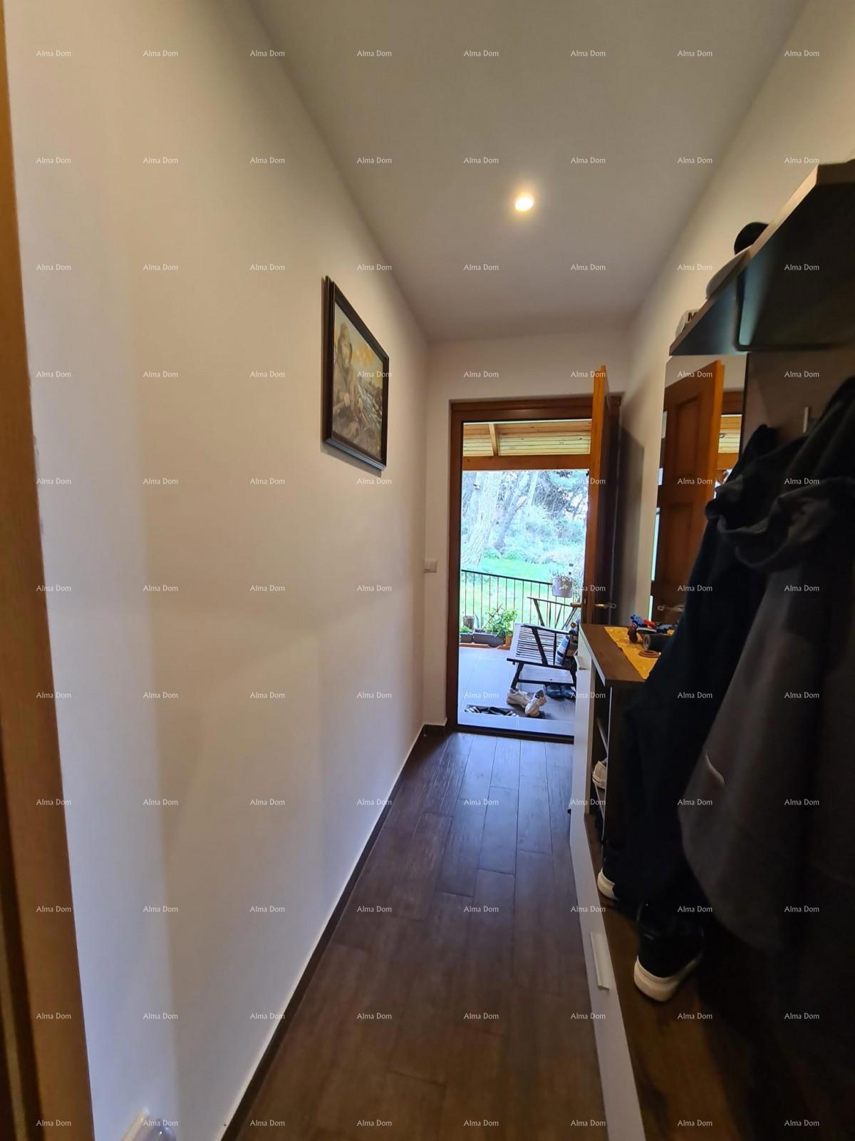 Casa con 3 appartamenti, Medulin