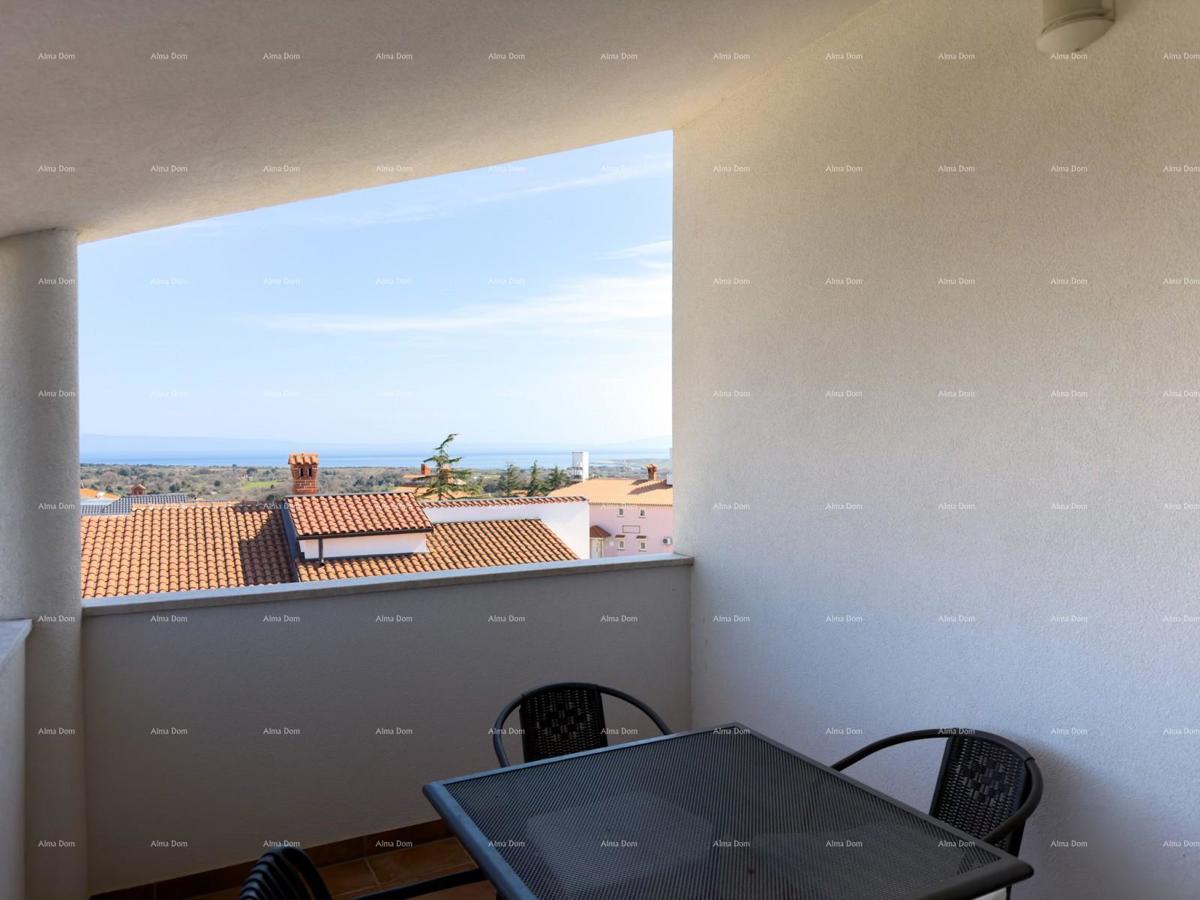 Vendiamo appartamento con vista mare!