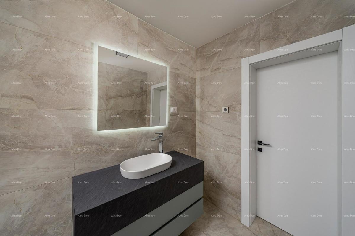 ROVIGNO, Borik - Nuovo appartamento di lusso in un quartiere prestigioso, a 200 metri dal mare