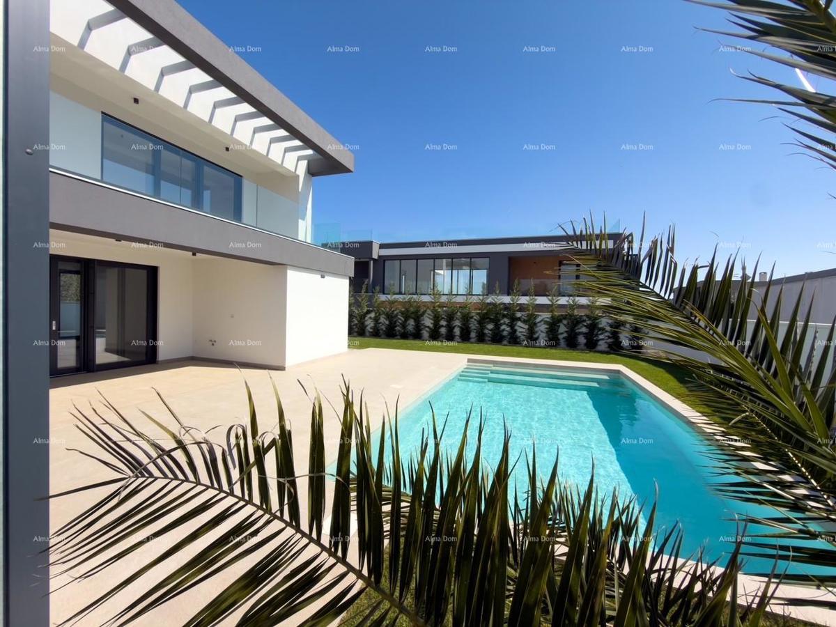 Nuova moderna villa vicino al mare!