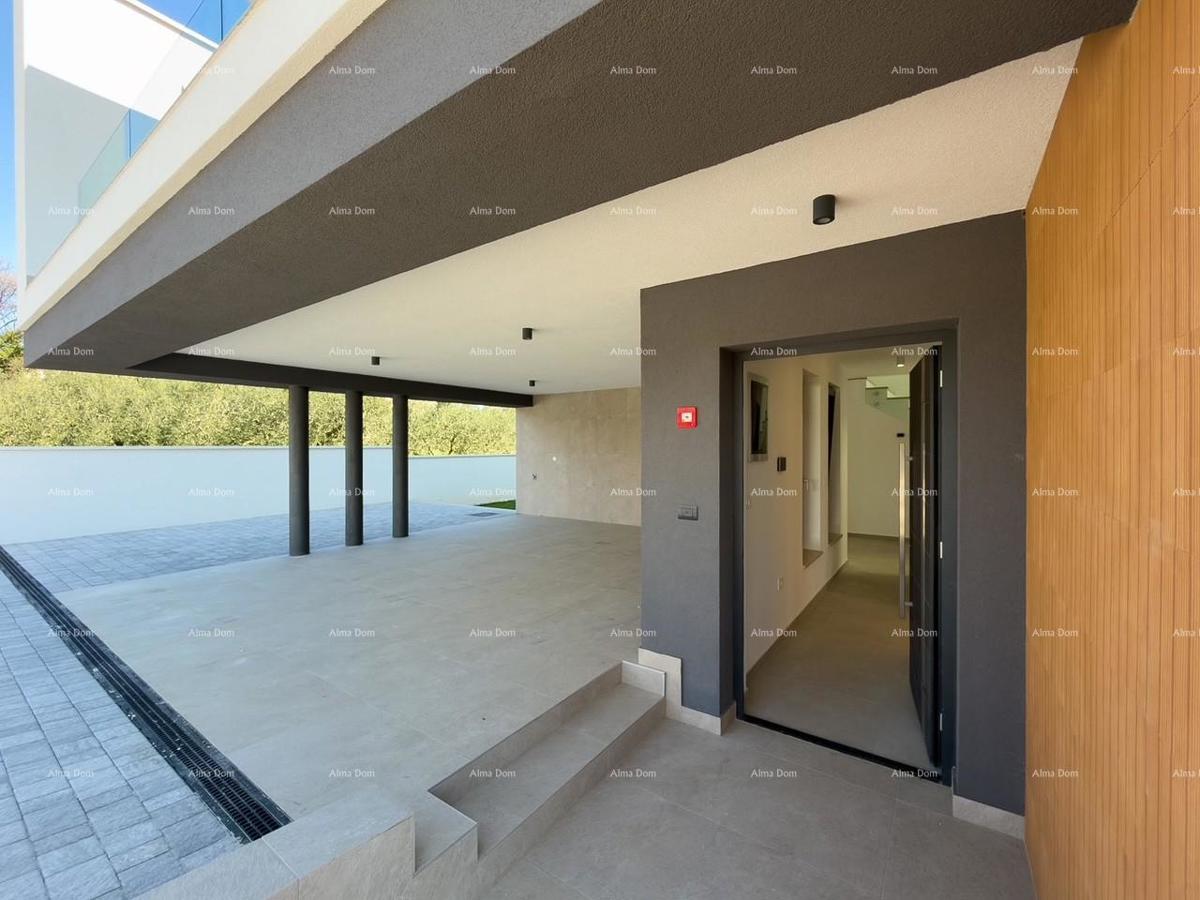 Nuova moderna villa vicino al mare!