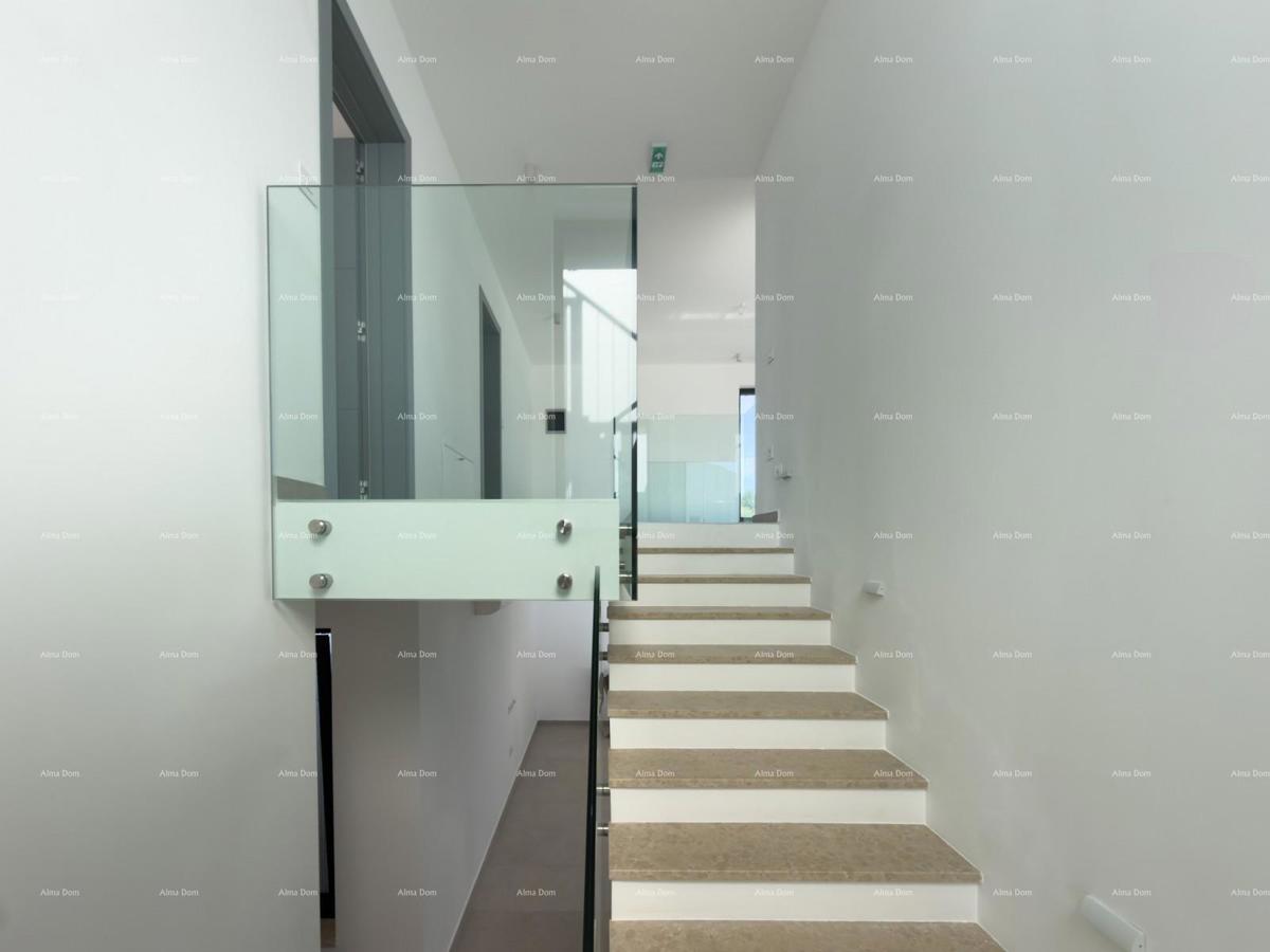 Nuova moderna villa vicino al mare!