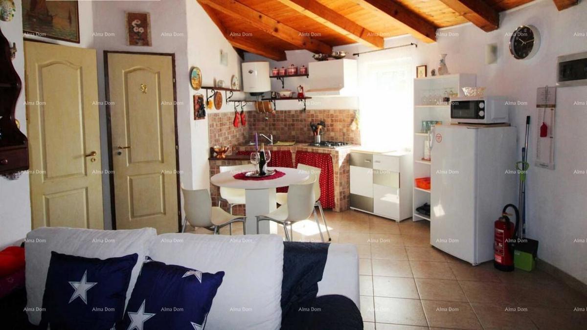 MEDULIN – AUTENTICA CASA ISTRIANA (KAŽUN) CON GIARDINO, A 600 M DAL MARE