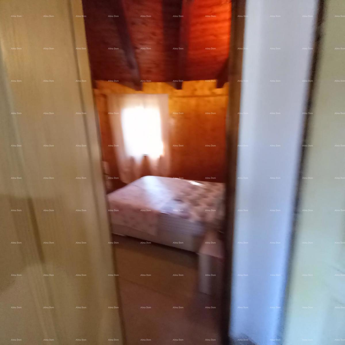 MEDULIN – AUTENTICA CASA ISTRIANA (KAŽUN) CON GIARDINO, A 600 M DAL MARE